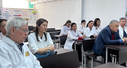 Проректор и юридический отдел КГМА провели встречи на кафедрах вуза