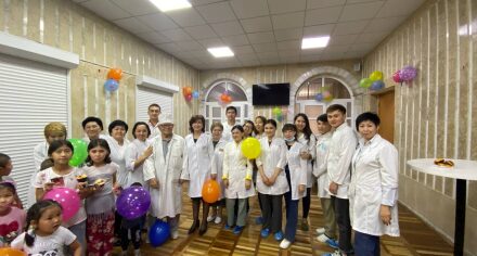 Студенты КГМА провели благотворительный утренник для детей НЦФ