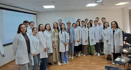 Студенты КГМА проходят учебный курс на базе РУДН