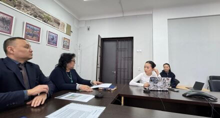 Онлайн-встреча с профессором Ли Менг из Калифорнийского университета